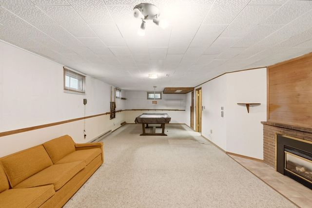 6414 N Fleming St, Spokane, WA 99208