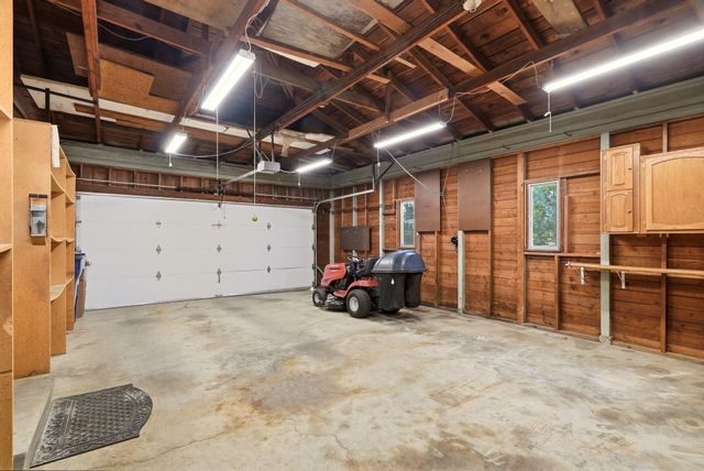 6414 N Fleming St, Spokane, WA 99208