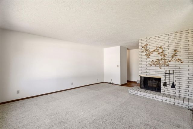 6414 N Fleming St, Spokane, WA 99208