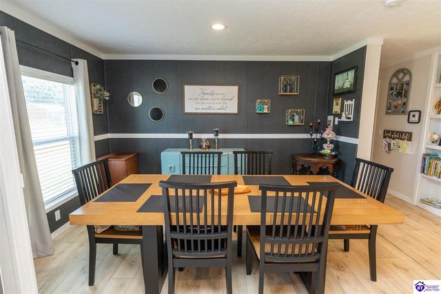 2482 Lake Road, Radcliff, KY 40160