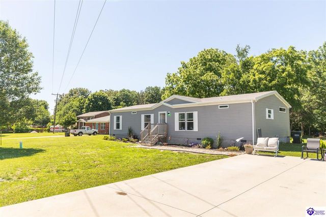 2482 Lake Road, Radcliff, KY 40160