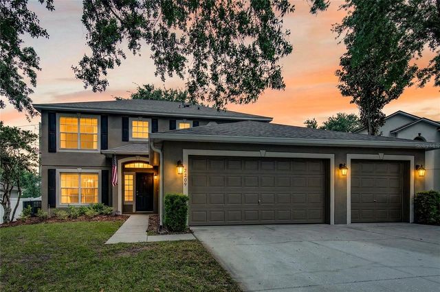 2209 JENNAH CIRCLE, Eustis, FL 32726