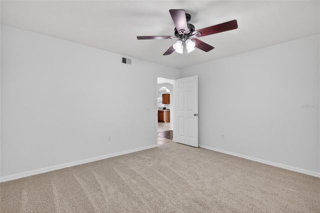 2209 JENNAH CIRCLE, Eustis, FL 32726