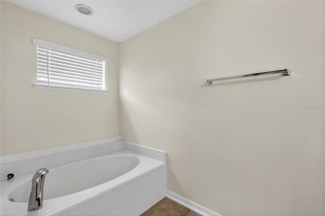 2209 JENNAH CIRCLE, Eustis, FL 32726