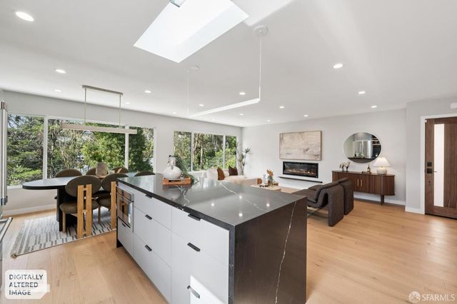 473 Dellbrook Avenue, San Francisco, CA 94131