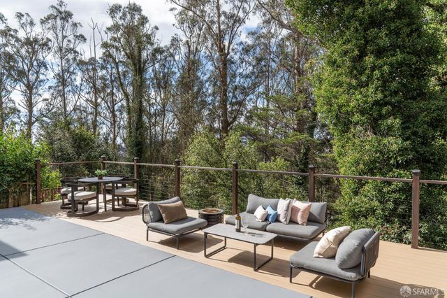 473 Dellbrook Avenue, San Francisco, CA 94131