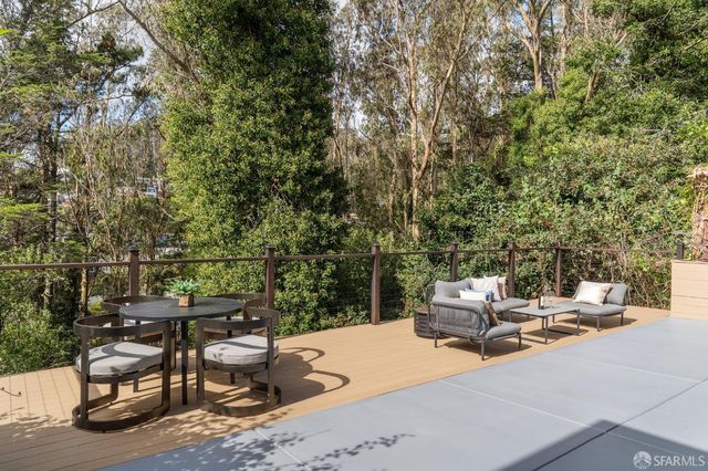 473 Dellbrook Avenue, San Francisco, CA 94131