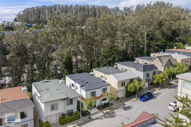 473 Dellbrook Avenue, San Francisco, CA 94131