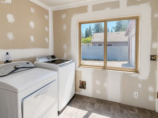 2145 Se 141ST Ave, Portland, OR 97233