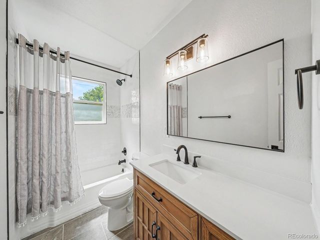 1314 Delaware Dr, Colorado Springs, CO 80909