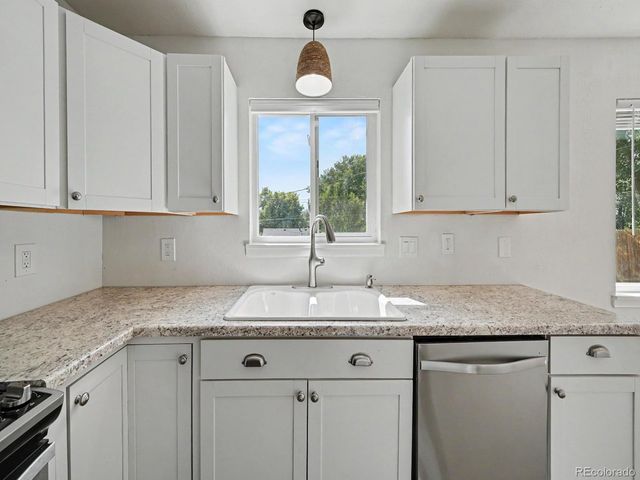 1314 Delaware Dr, Colorado Springs, CO 80909