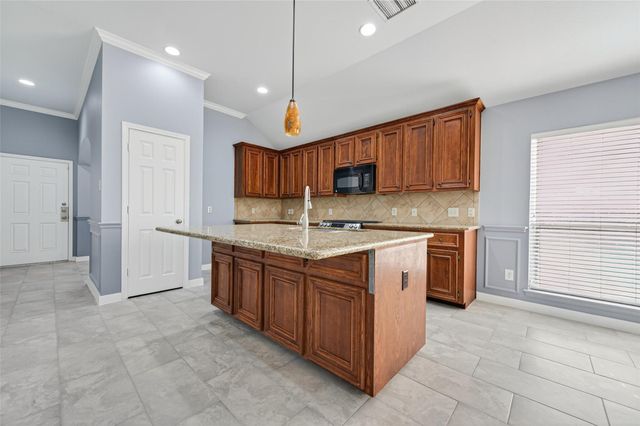 26107 Lillian Springs, Spring, TX 77373