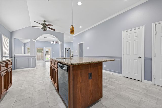 26107 Lillian Springs, Spring, TX 77373