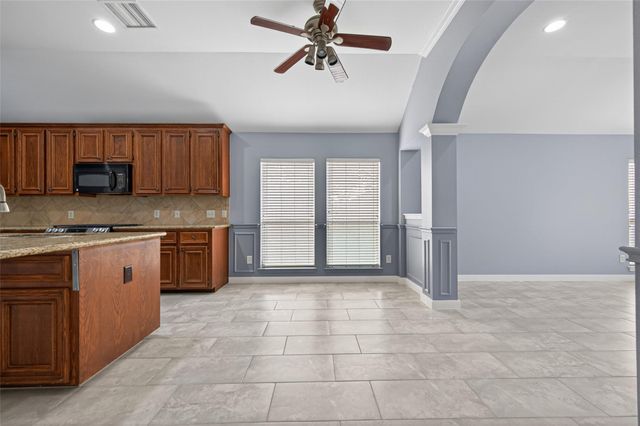 26107 Lillian Springs, Spring, TX 77373