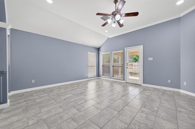 26107 Lillian Springs, Spring, TX 77373