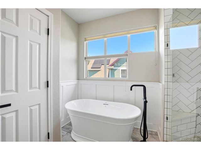 10635 Clarke Farms Dr, Parker, CO 80134