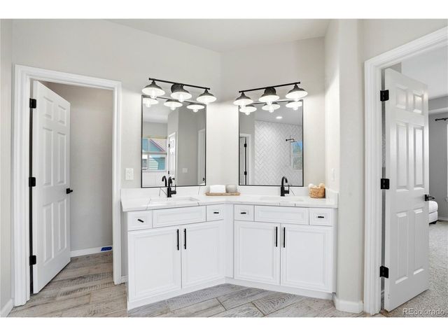 10635 Clarke Farms Dr, Parker, CO 80134