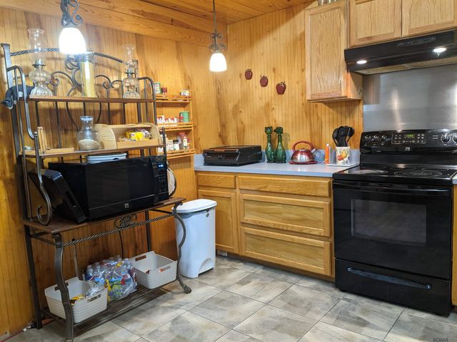 3718 Hwy 10, Jackson, LA 70748