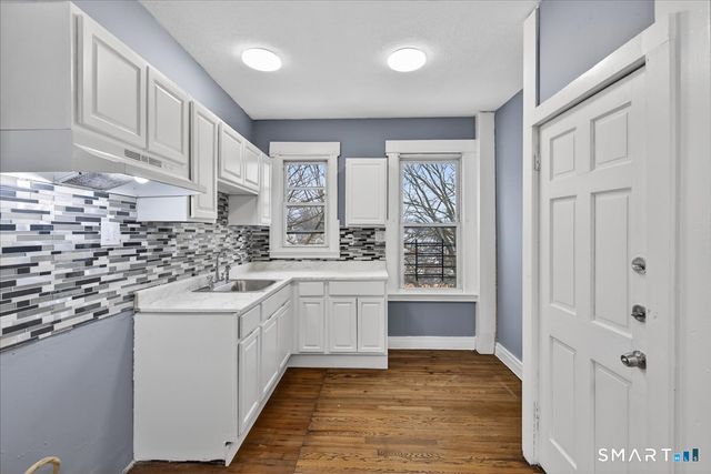 181 Fairmont Avenue, New Haven, CT 06513