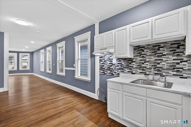 181 Fairmont Avenue, New Haven, CT 06513