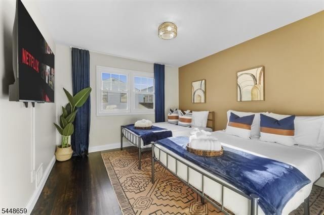 96 West 8th Street, Bayonne City, NJ 07002