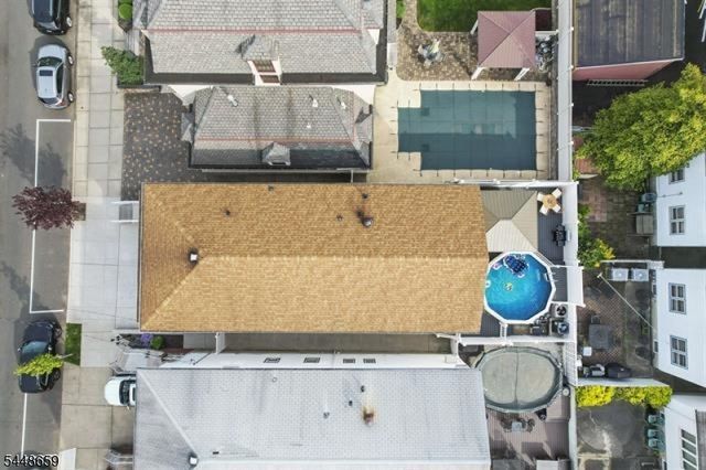 96 West 8th Street, Bayonne City, NJ 07002