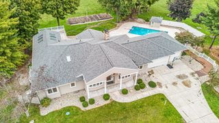 51354 Stratford Drive, Elkhart, IN 46514