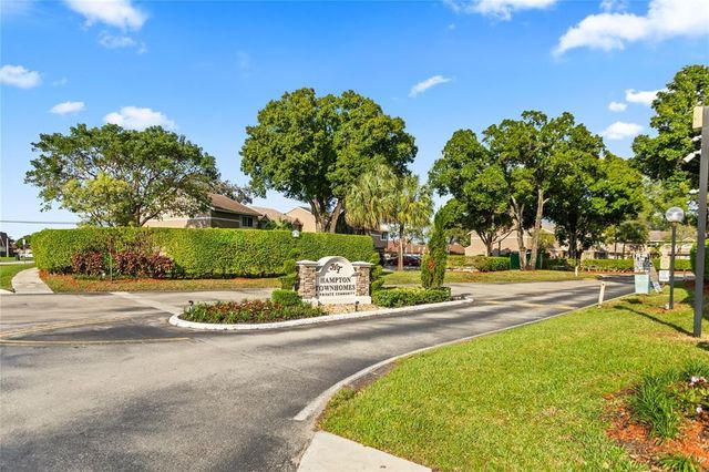 1171 Sussex Drive, North Lauderdale, FL 33068