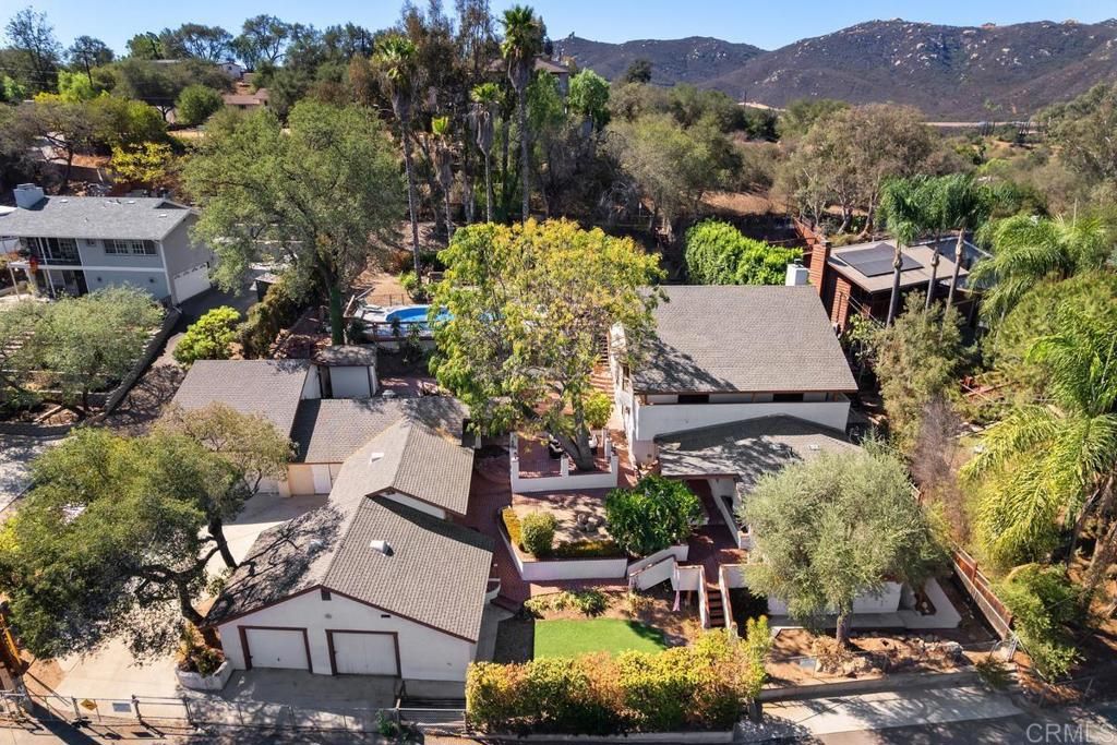 10287 Canyon Drive, Escondido, CA 92026 — exterior