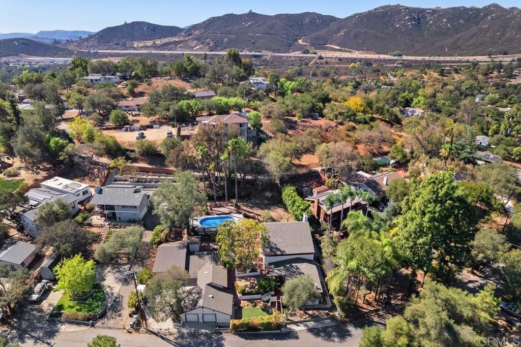 10287 Canyon Drive, Escondido, CA 92026 — photo 2