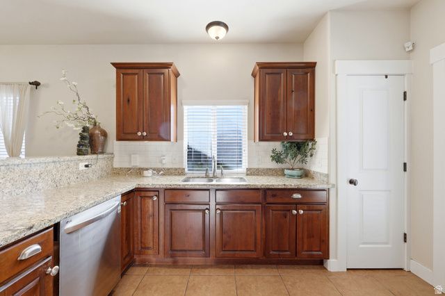 1094 E QUARRY VIEW WAY WAY, Sandy, UT 84094