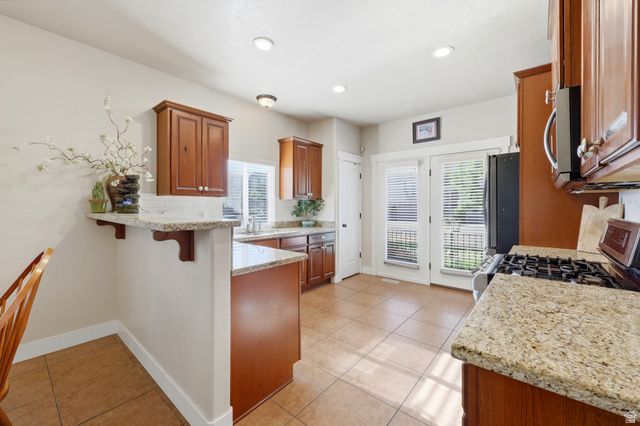1094 E QUARRY VIEW WAY WAY, Sandy, UT 84094