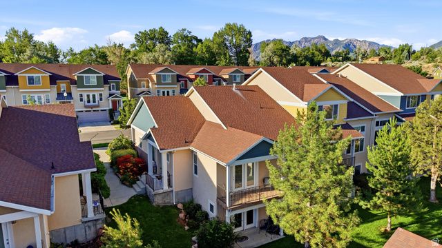 1094 E QUARRY VIEW WAY WAY, Sandy, UT 84094