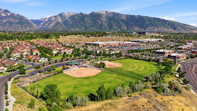 1094 E QUARRY VIEW WAY WAY, Sandy, UT 84094
