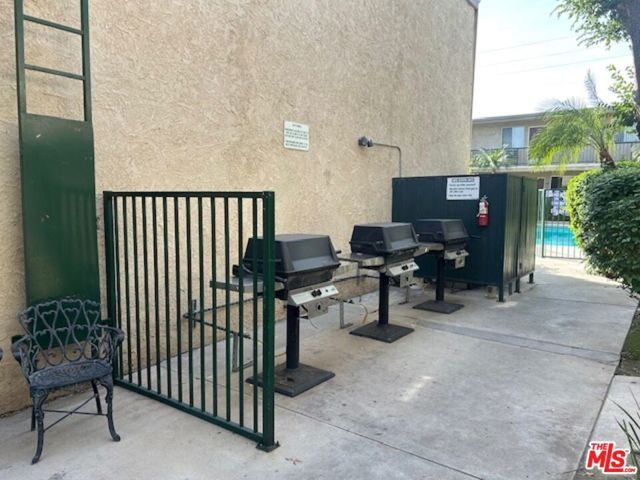 10540 Balboa Boulevard 117, Granada Hills (los Angeles), CA 91344