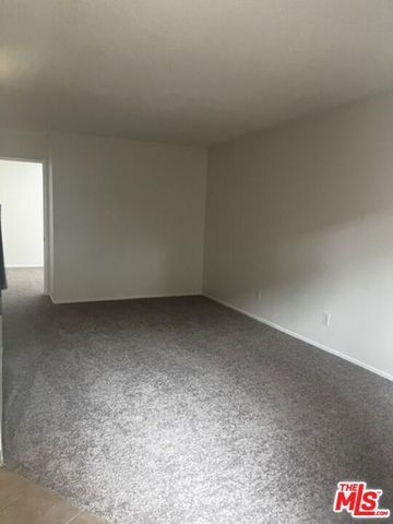 10540 Balboa Boulevard 117, Granada Hills (los Angeles), CA 91344