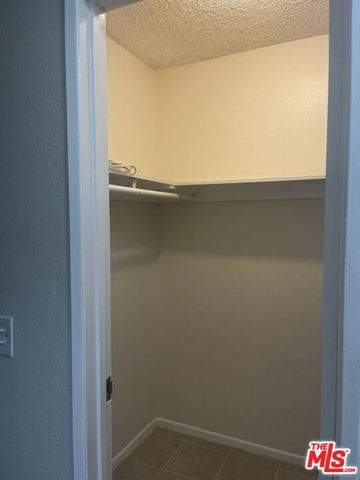 10540 Balboa Boulevard 117, Granada Hills (los Angeles), CA 91344