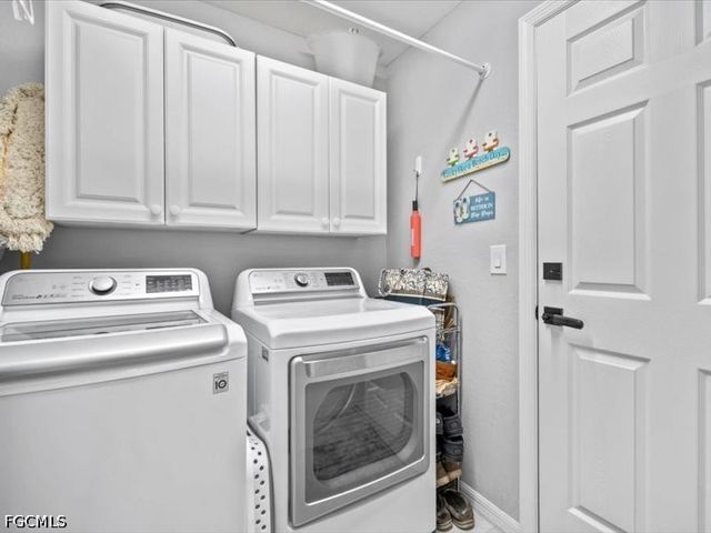 4317 NW 34th LN, Cape Coral, FL 33993