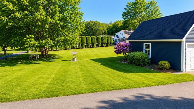 424 Buxton Street, North Smithfield, RI 02896