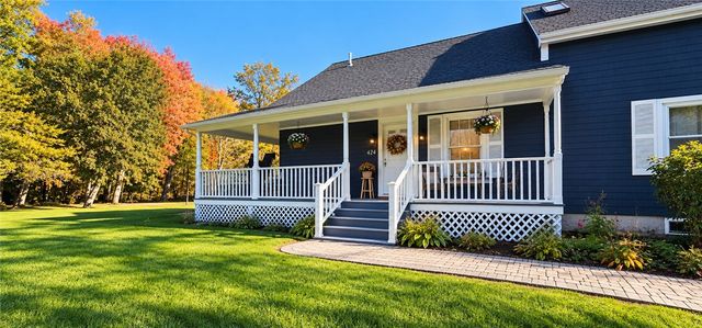 424 Buxton Street, North Smithfield, RI 02896