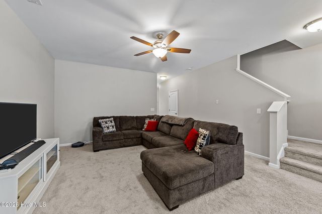 12 E Willow Trace Way, Clayton, NC 27527