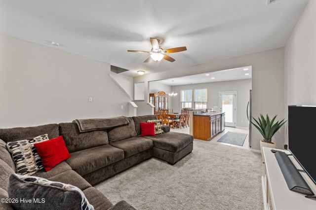 12 E Willow Trace Way, Clayton, NC 27527