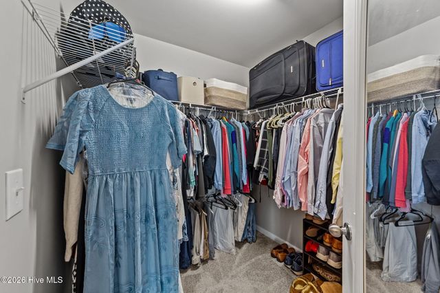 12 E Willow Trace Way, Clayton, NC 27527