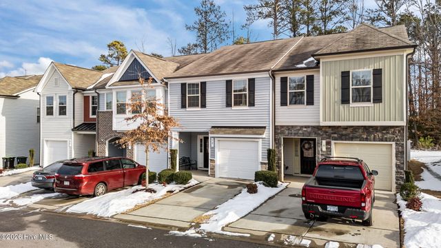 12 E Willow Trace Way, Clayton, NC 27527