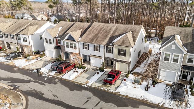 12 E Willow Trace Way, Clayton, NC 27527