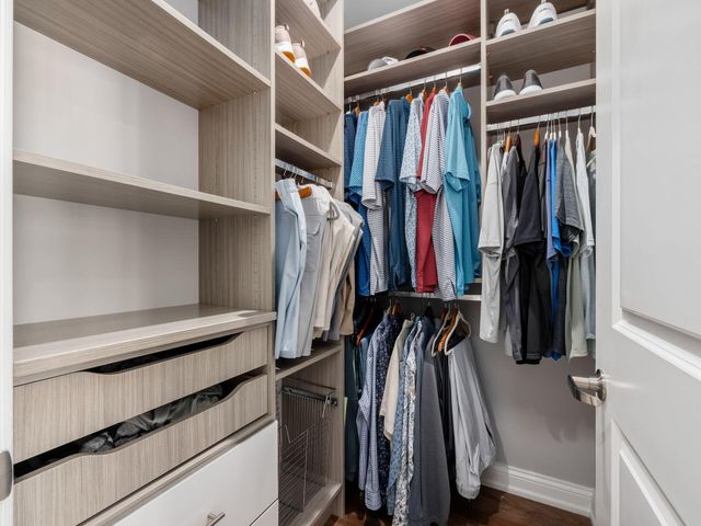 225 John H McConnell Boulevard, 407, Columbus, OH 43215