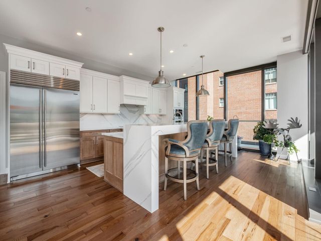 225 John H McConnell Boulevard, 407, Columbus, OH 43215