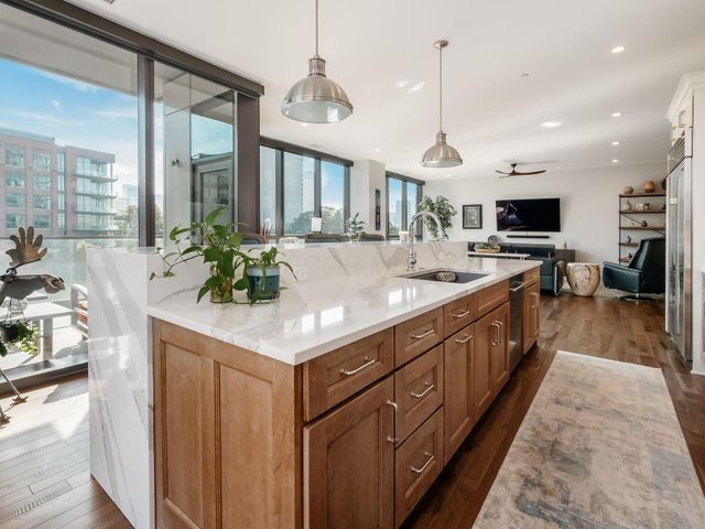 225 John H McConnell Boulevard, 407, Columbus, OH 43215