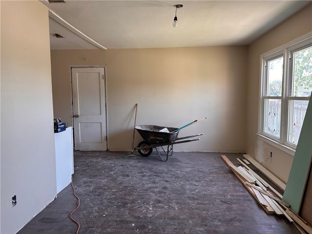 3801 Chestnut St, Corpus Christi, TX 78411