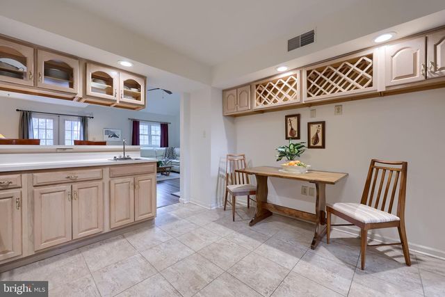 147 GREENVIEW DR, Lancaster, PA 17601